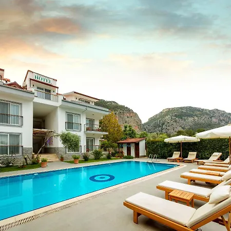 Hotel apartamentowy Kerem Göcek