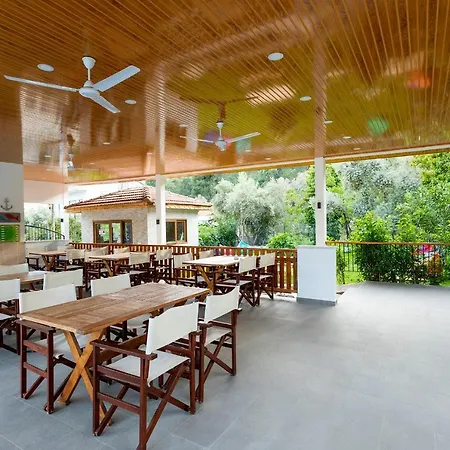 Kerem Hotel apartamentowy Göcek