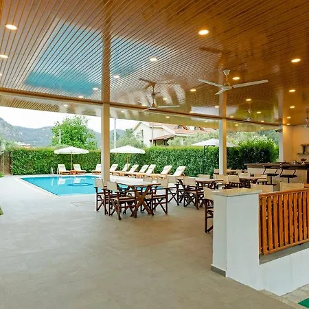 Apart-hotel Kerem 4*